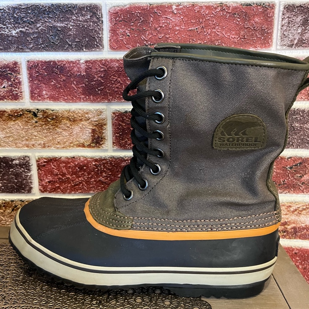 COPY - Sorel Men's Brown and Black Boots - Picture 3 of 7